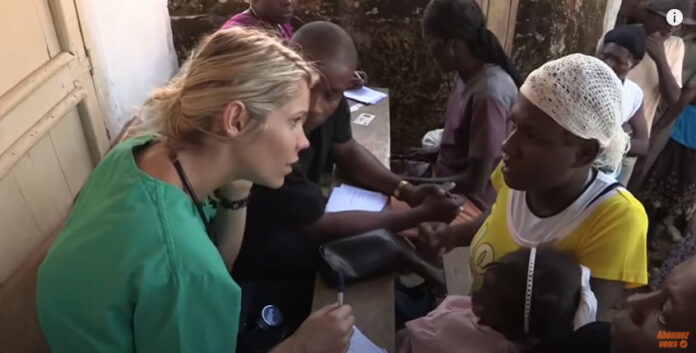 [Vidéo] Pratiquer la médecine à l'étranger, une expérience humaine