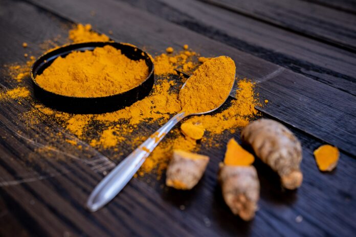 Origine et bienfaits du curcuma