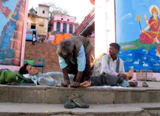 Un voyage au cœur de la tradition et de la détente avec le massage de rue en Inde massage de rue