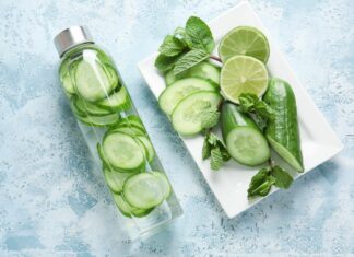 Les vertus thérapeutiques du concombre : Un trésor de fraîcheur et de bienfaits Les Vertus Thérapeutiques du Concombre Un Trésor de Fraîcheur et de Bienfaits