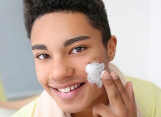 Tour du monde des remĂšdes naturels contre l’acnĂ© Tour du monde des remĂšdes naturels contre l'acnĂ©