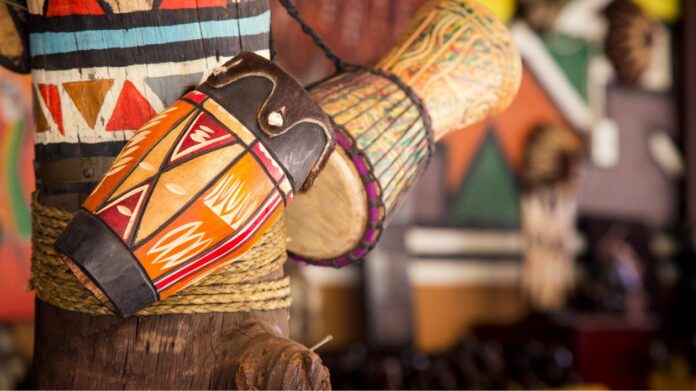 Le rôle de la musique et du son dans les soins traditionnels africains